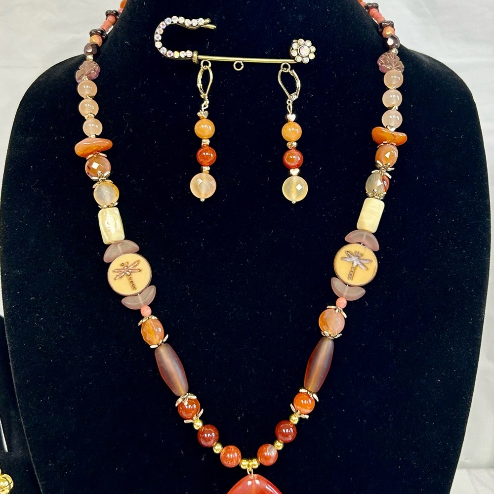 Dragonfly 3pc. Jewelry Set - Carnelian Agate, Faceted Peacock Agate, Peach Glass - Picture 4 of 9